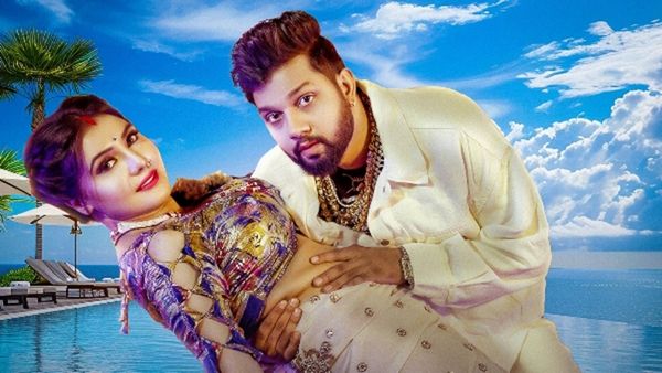 Bhojpuri Video: यूट्यूब पर ट्रेंड कर रहा Neelkamal Singh का ये धांसू गाना, एक्ट्रेस की अदाओं पर हुए लट्टू