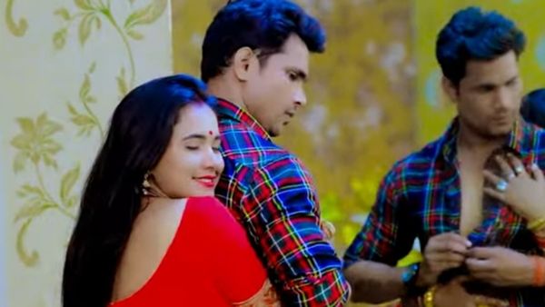Bhojpuri Video: तृषा मधुकर का 'पातरे पियावा' गाना ने मचाव धमाल, पिया जी संग करती दिखीं रोमांस