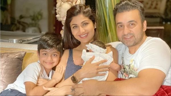 Raj Kundra की बेटी का हुस्न देख फटी रह जाएंगी Shilpa Shetty की आंखें! 18 की उम्र में ढा रही हैं कहर