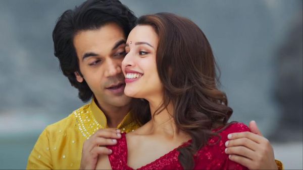 VVKWWV Review: कहानी में तो दम नहीं, राजकुमार राव की एक्टिंग ने फिल्म में फूंकी जान