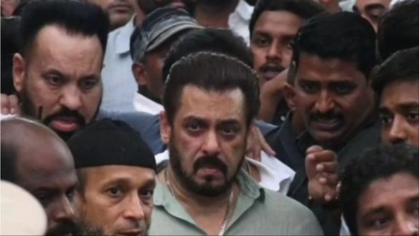 Salman Khan की सुरक्षा में जी-जान से जुटी पुलिस, एक्टर को बचाने के लिए दिन-रात काम करेंगे लोग!
