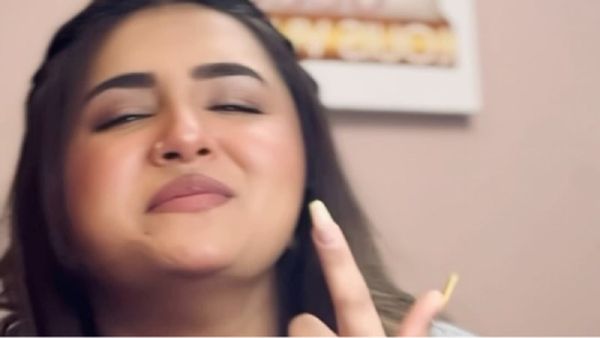 मिनाहिल मलिक का एमएमएस कई मुल्कों में हुआ लीक, जानिए कौन है ये पाकिस्तानी ब्यूटी