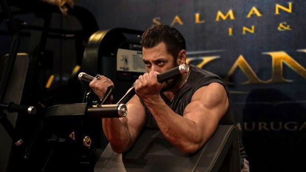 लॉरेंस बिश्नोई की धमकियों के बाद भी Salman Khan ने शुरू की 'सिकंदर' की शूटिंग, रहेगी टाइट सिक्योरिटी