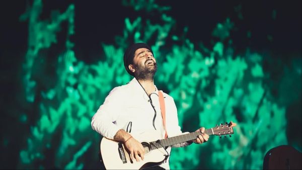Arijit Singh को शादियों में परफॉर्म करना पसंद नहीं, अगर करना पड़े तो बदले में वसूलते हैं इतनी बड़ी कीमत कि...