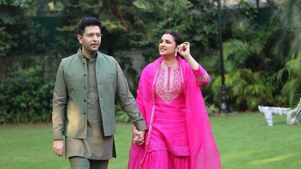 जब पहली मुलाक़ात में एक दूसरे पर दिल हार बैठे थे परिणीति-राघव, बोले- हम खेत-खलियान में मिले..