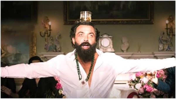 'जमाल कुडू' गाने के स्टेप्स को लेकर बॉबी देओल ने तोड़ी चुप्पी, एक्टर के बचपन से जुड़ी हैं यादें
