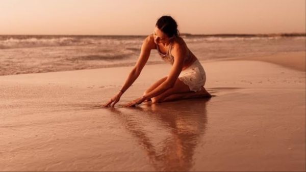 कास्टिंग काउच की वजह से इस हसीना को छोड़ना पड़ गया बॉलीवुड, घर चलाने के लिए करती हैं ये काम