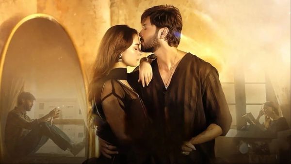 इस पाकिस्तानी ड्रामा की बढ़ी इतनी डिमांड, एक महीने में दोबारा रिलीज करना पड़ा शो, आप भी देखें फ्री में...