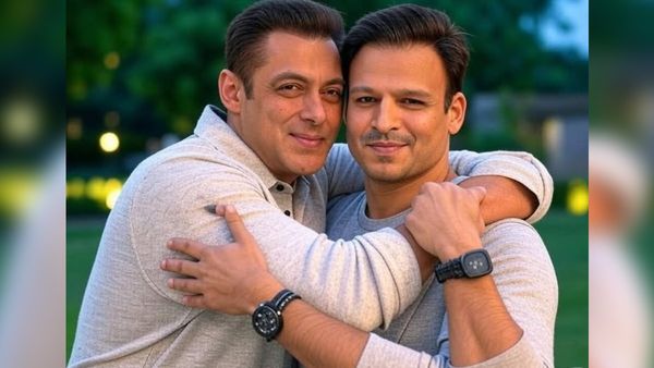 सलमान खान ने विवेक ओबेरॉय को माफ कर लगाया गले? फोटो देख चौंक गए लोग!