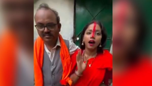 इसमें गलत क्या है.. 50 साल के पिता से 24 साल की बेटी ने की शादी, Viral Video में की ऐसी-ऐसी बातें!