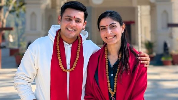 माथे पर तिलक-गले में रुद्राक्ष की माला, अलग तरीके से बालवीर देव जोशी ने गर्लफ्रेंड के साथ की सगाई