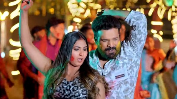 Bhojpuri Video: रितेश पांडे के गाने 'रंग डलाई भउजी पा' ने मचाया तहलका, कुछ ही घंटे में 1 मिलियन व्यूज क्रॉस