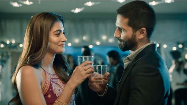 'कबीर सिंह' के बाद शाहिद कपूर और विशाल मिश्रा का नया रोमांटिक ट्रैक 'बस तेरा प्यार है' हुआ रिलीज़!