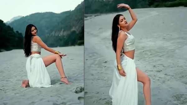 फिल्म के लिए मोनालिसा ने हिचकिचाहट छोड़ किया इस गाने पर डांस ? ये VIRAL VIDEO उड़ा देगा आपके होश