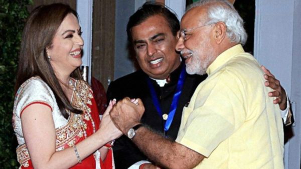 'वो देश चला सकते हैं लेकिन मुकेश...' पीएम मोदी और मुकेश अंबानी पर ये क्या बोल गई नीता अंबानी
