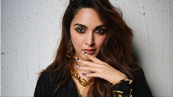 प्रेग्नेंसी के बाद Kiara Advani ने छोड़ दी ये खास फिल्म, रणवीर सिंह संग काम करने से किया मना!