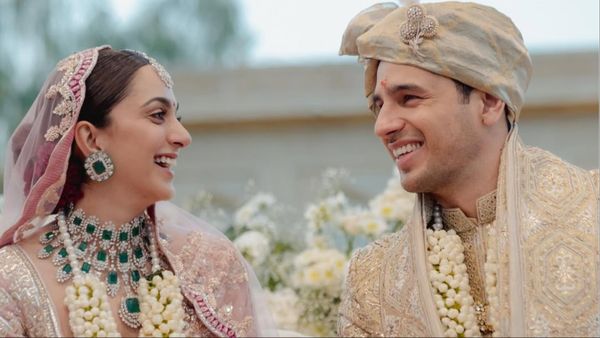 Sidharth Malhotra की शादी की खबर सुनकर इस सुपरस्टार की बेटी का टूटा था दिल, रो-रोकर डिलीट कीं फोटोज