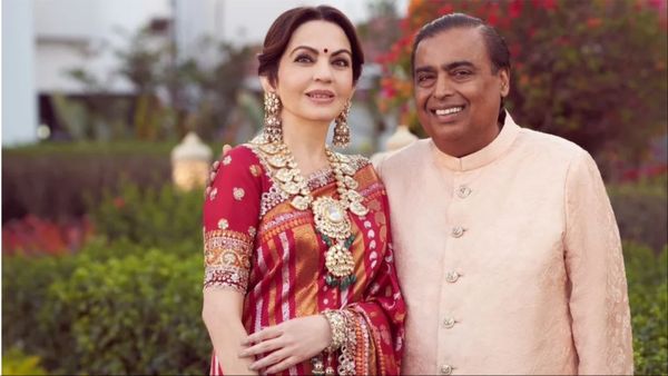 Nita Ambani को आराम देने के लिए Mukesh Ambani खर्च कर डाले थे 230 करोड़, हवाई सफर आसान बनाने के लिए...