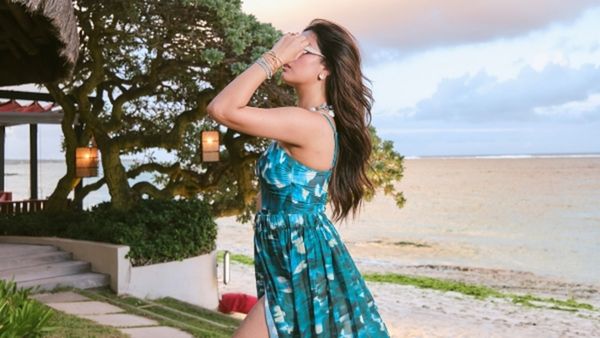 मॉल से नहीं बल्कि सेल से कपड़े खरीदकर पहनती है ये एक्ट्रेस, बोलीं- मुझे इसमें...