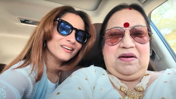 पोते-पोती के लिए तरस रही हैं विक्की जैन की मां, बोलीं- अंकिता 40 में चल रही है मुझे 5-6 पोते-पोती...