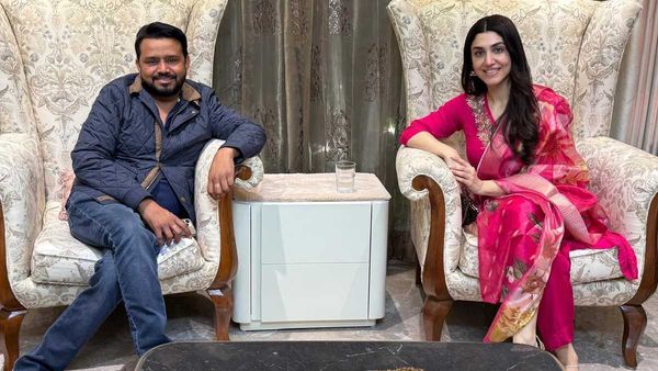 डेलबर आर्या ने शुरू की 'जदों दा मोबाइल आ गया' की शूटिंग, चर्चा में है हसीना!