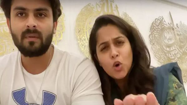 हिंदू से मुसलमान में कंवर्ट हुई एक्ट्रेस, पहलगाम हमले के आतंकियों की तस्वीर दिखाकर बोली- 'इन्हें फांसी दो'