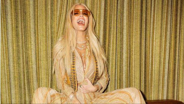 हॉलीवुड सिंगर अपनी आवाज को मजबूत बनाने के लिए पीती हैं सांप का स्पर्म, खुद किया खुलासा