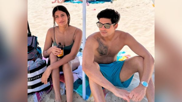 बहन के साथ Beach Pics पोस्ट करने पर ट्रोल हुए क्रिकेटर Shubman Gill, लोग बोले- 'छी.. बेशर्म कहीं का'