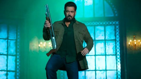 Sikandar BOC Day 6: छठे दिन मुंह के बल गिरी 'सिकंदर', 50 दिन बाद भी टक्कर दे रही 'छावा'