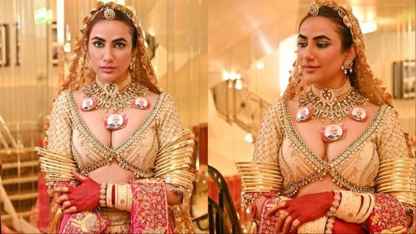 PM मोदी का हार में चिपकाकर ये एक्ट्रेस पहुंचीं Cannes 2025, डीपनेक गला छोड़ लोगों गहनों पर गाड़ी नजर!