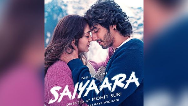 Saiyaara Teaser- इमोशनल लव स्टोरी में नज़र आएंगे अहान पांडे और अनीत पड्डा, टीजर ने किया धमाका!