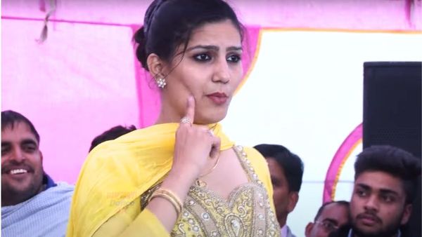 Haryanvi Song: 'तू चीज लाजवाब' गाने पर सपना चौधरी ने किया फुल एनर्जी डांस, देखने वालों ने जमकर उड़ाए पैसे