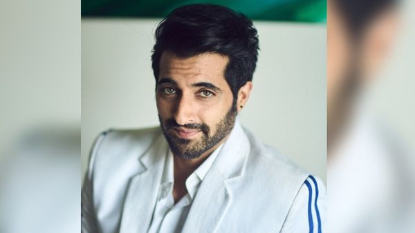 समलैंगिक किरदार निभाने को लेकर क्या बोले अक्षय ओबेरॉय? दंग रह जाएंगे आप