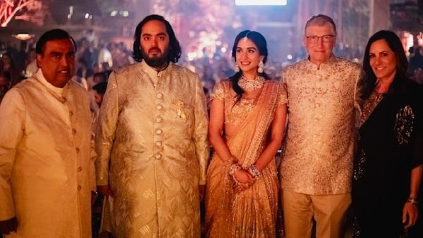 अनंत-राधिका की शादी का एक साल: कार्दशियन सिस्टर्स से लेकर जस्टिन बीबर तक, हॉलीवुड सेलेब्स ने किया था धमाका