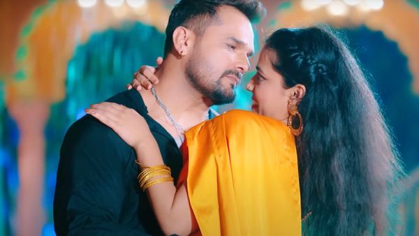 Bhojpuri Video: धूम मचा रहा है खेसारी का नया गाना, 'दिलवा चोरी कै के' गाने पर हसीना संग किया रोमांस