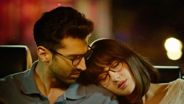 Metro In Dino OTT: कब और कहां देखें आदित्य रॉय कपूर और सारा अली खान की मेट्रो इन दिनों, OTT रिलीज अप्डेट