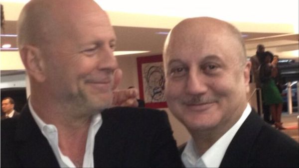 70 की उम्र में इस एक्टर की जिंदगी हुई बदहाल, दिन-ब-दिन बिगड़ रही तबीयत, अब बोलना-पढ़ना और चलना हुआ नामुमकिन