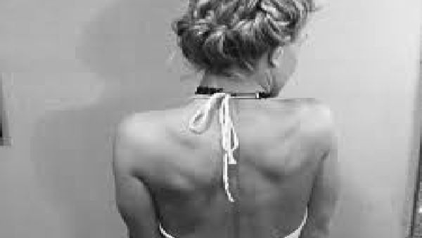 नाबालिग उम्र में ही वर्जिनिटी खोने पर मजबूर हुई ये एक्ट्रेस, बोलीं- मेरे भाई के दोस्त ने ही...