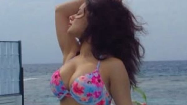 विराट कोहली के लाइक की प्यास में अवीत कौर ने इस बार शेयर कर दी ऐसी ऐसी तस्वीरें, बोलीं- मिलता रहना चाहिए