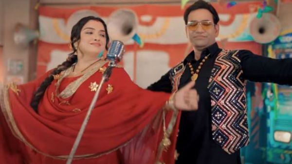 Bhojpuri Video: निरहुआ-आम्रपाली के नए गाने 'बीड़ी' ने मचाया धमाल, रिलीज होते ही इंटरनेट पर छाया सॉन्ग
