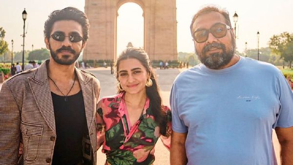 इंडिया गेट से कुतुब मीनार तक, निशानची टीम अनुराग कश्यप, ऐश्वर्य ठाकरे और वेदिका पिंटो ने बिखेरा फिल्मी रंग