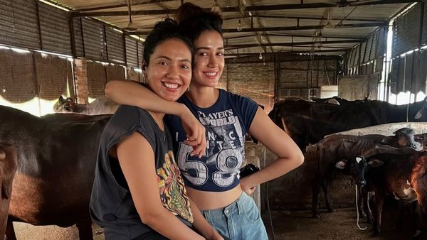 Patani Sisters Education: बॉलीवुड से लेकर आर्मी तक छाई है पाटनी सिस्टर्स, एक ने छोड़ी पढ़ाई, दूसरी की मैरिट
