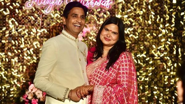 Kumar Vishwas Wife: मंजू शर्मा से शादी करते ही पलट गए थे कुमार विश्वास के दिन, रातोंरात ऐसे बने अबरपति