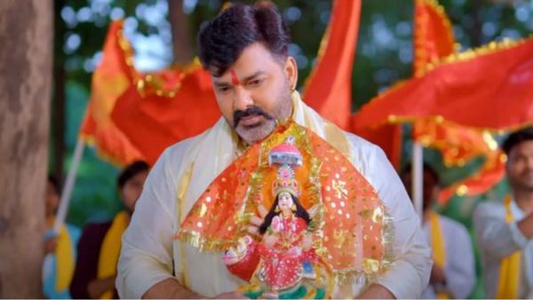 Bhojpuri Video: पवन सिंह के नए गाने 'चुनरिया लगरे माई के' ने मचाई धूम, वीडियो पर आए रिकॉर्डतोड़ व्यूज