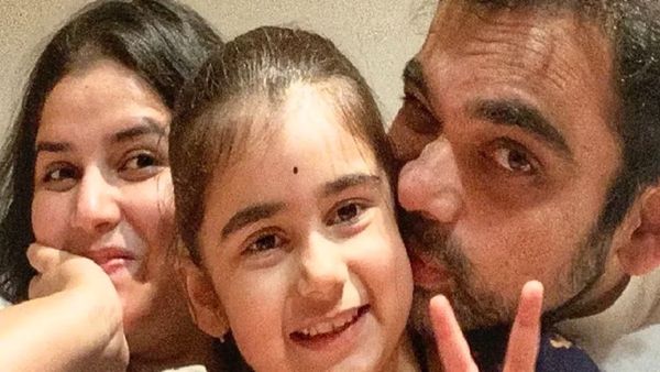 17 पर खतरा! टूट गई एक और स्टार की शादी, 17 सालों बाद पत्नी से अलग होकर बेटी के लिए उठाया ये कदम