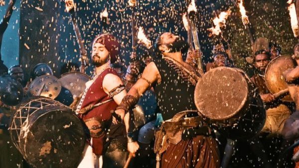 कांताराः चैप्टर 1 के गाने 'रिबेल' ने रिलीज होते ही मचाया धमाल, ढोल पकड़ नाचते दिखे दिलजीत दोसांझ