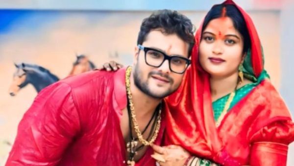 खेसारी लाल यादव की पत्नी ने थामा राजनीति का माइक, इस सीट से चुनाव लड़ेंगी चंदा, लोग बोले- अब मजा आएगा...