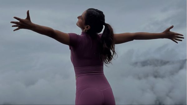 कभी डॉक्टर ने कहा था- 'खड़ी नहीं हो पाएगी', आज एक्टर्स को अपने ईशारों पर नचाती है, करती हैं कमाल का डांस