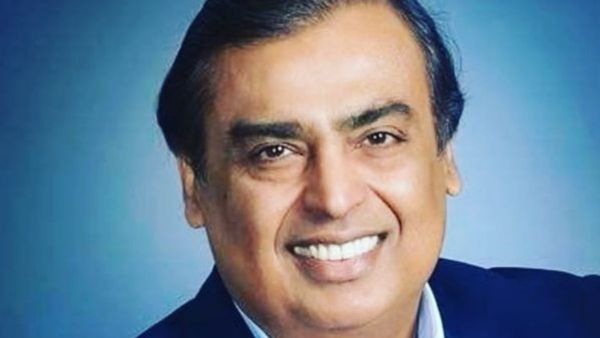 रईसी की लिस्ट में फिर नंबर 1 पर आए मुकेश अंबानी, पहली बार ये बॉलीवुड एक्टर भी बना दौलत का बादशाह