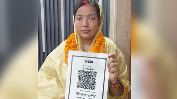 चुनाव लड़ने के लिए ज्योति सिंह के पास नहीं हैं पैसे, पवन सिंह की पत्नी ने क्यूआर कोड साझा मांगी मदद